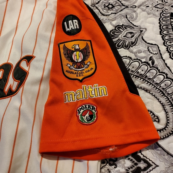 AGUILAS DEL ZULIA JERSEY VENEZUELAN PROFFESIONAL BASEBALL WINTER LEAGUE - Picture 3 of 4